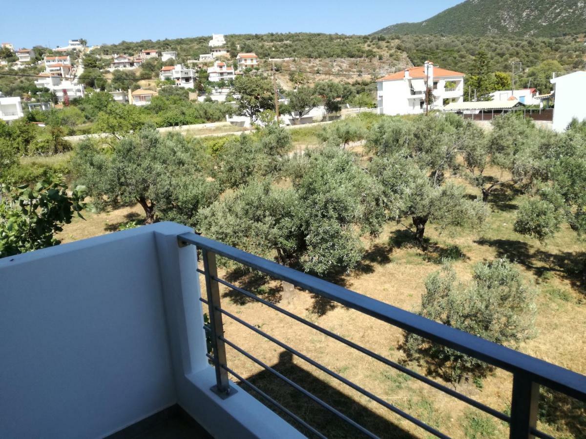 Ferienwohnung Almira Ghouse Almiropótamos Exterior foto